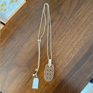 NWT Kendra Scott Adjustable Length Pendant Necklace
